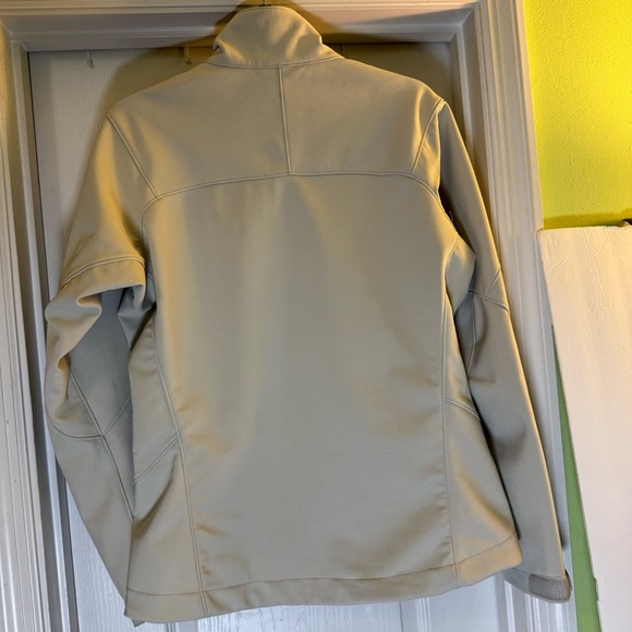 Patagonia Women's Adze Softshell Jacket Tailored Gray - Picture 5 of 8